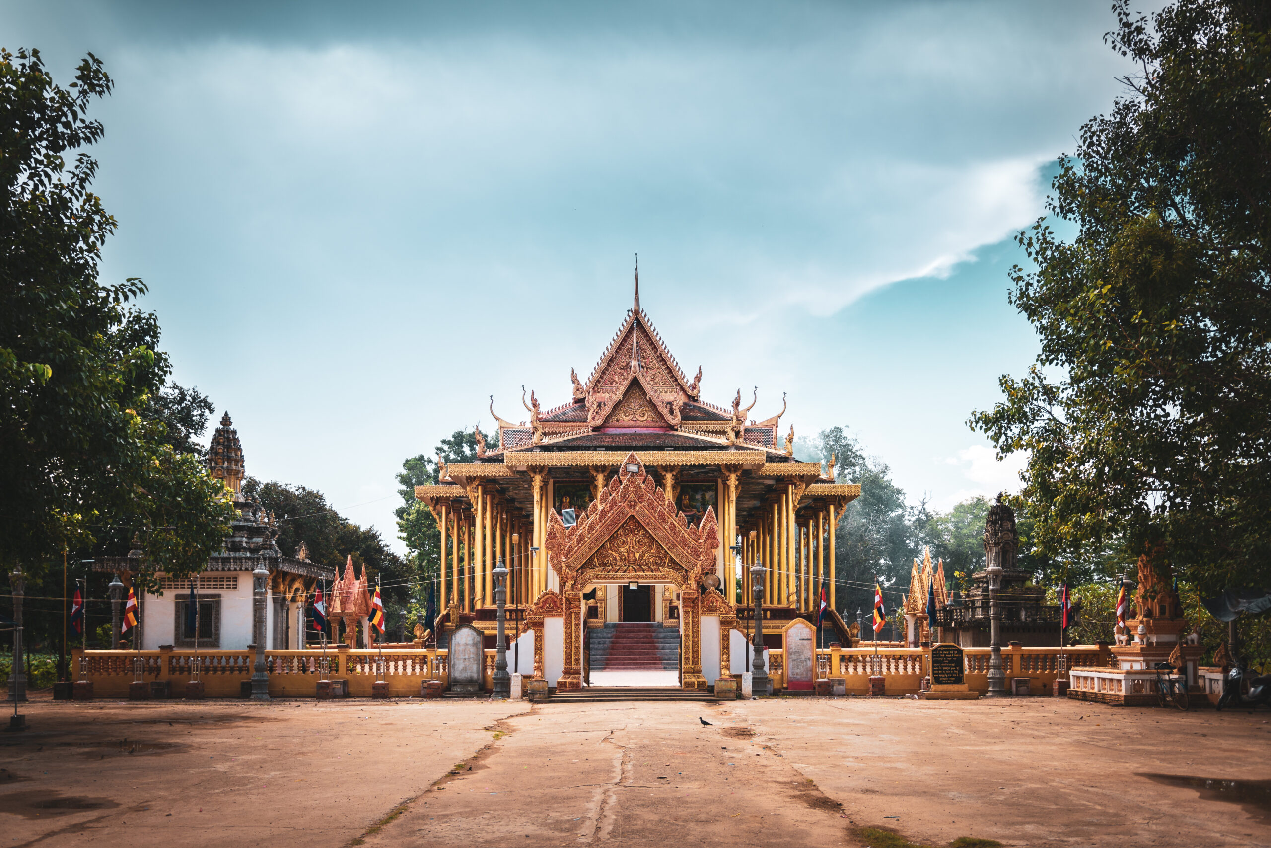 front entrance view of Wat Ek Phnom, Cambodia