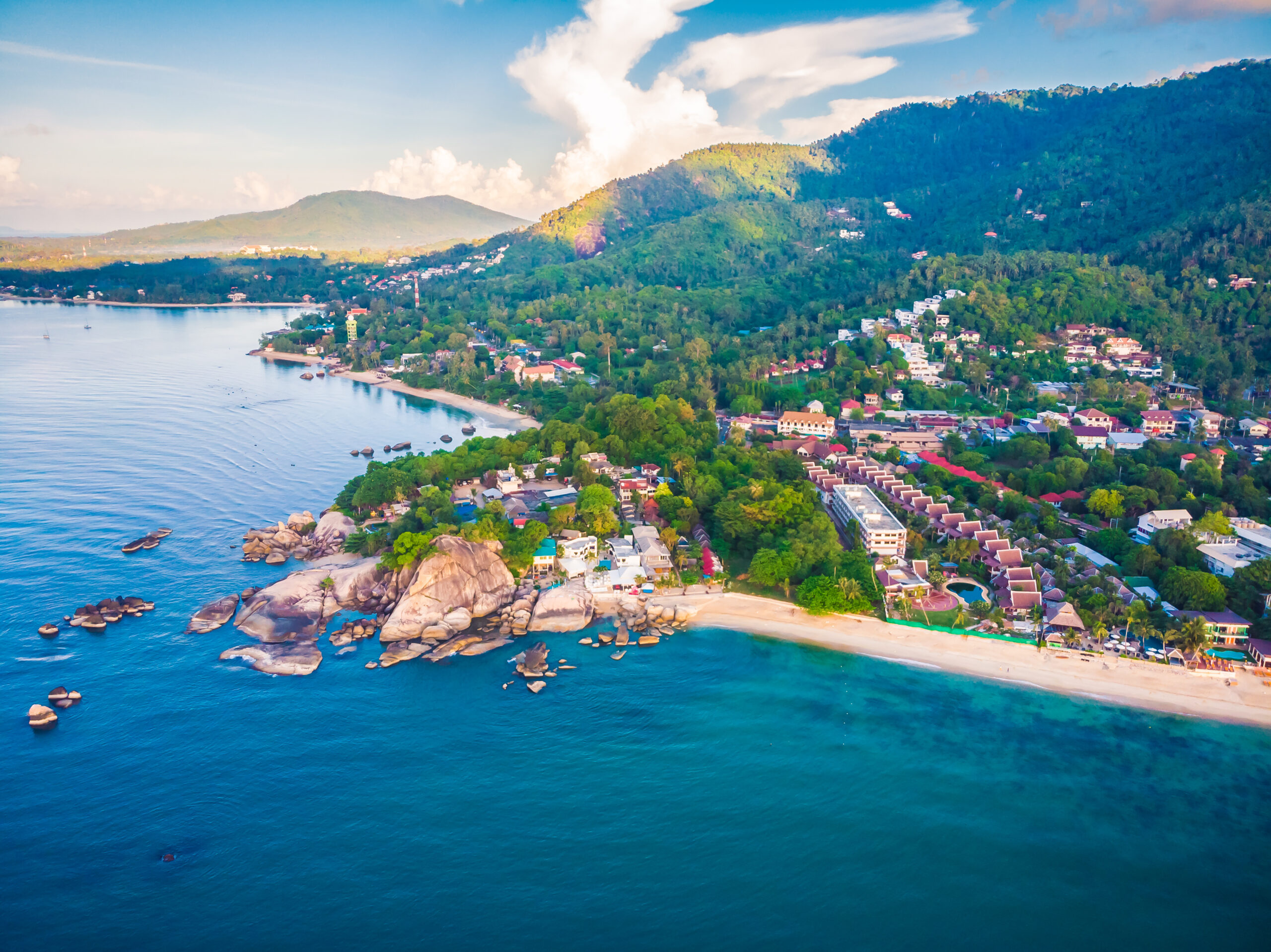Beautiful aerial view of beach and sea or ocean in koh samui island
