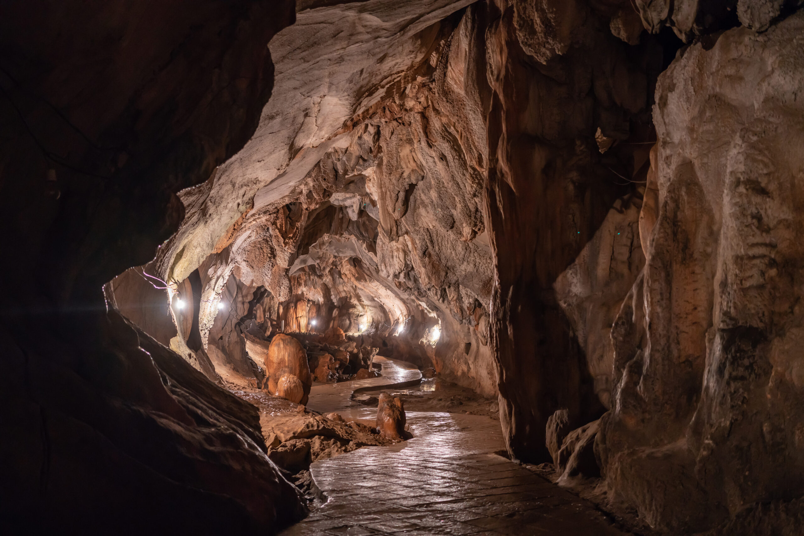 Tham Jung Cave in Vang Vieng, Laos