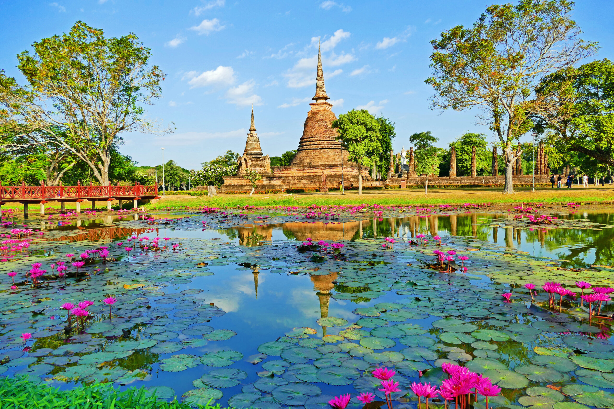 Ancient Buddhist Temple Ruins of Wat Sa Si in The Sukhothai Historical Park, Thailand